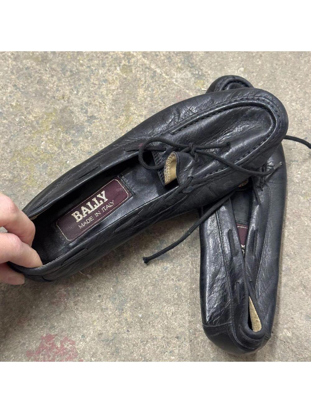 Vintage 80s BALLY Switzerland Black Leather Flats 5.5 Italy Smoking Slipper